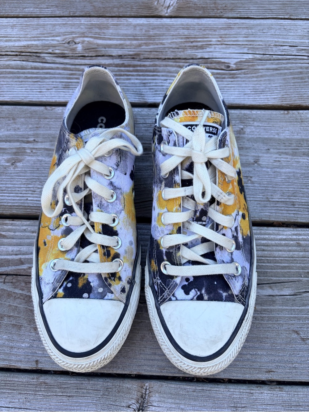 Converse Low Top Sneakers in Yellow, Black & White Splatter